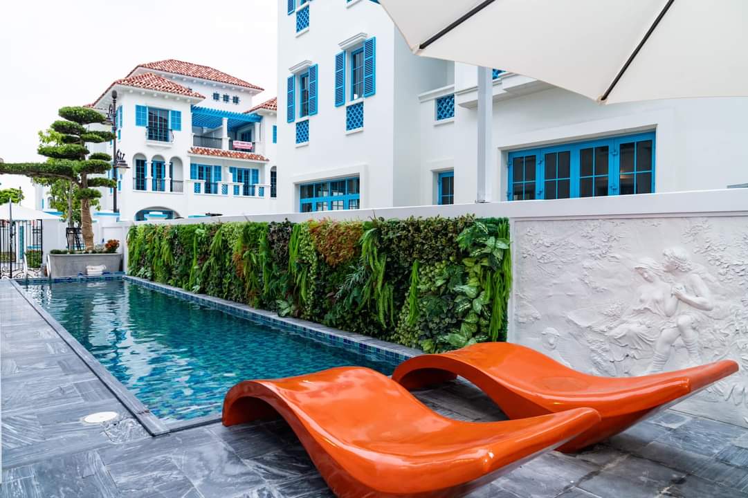 Villa gần biển có bể bơi tại Hạ Long